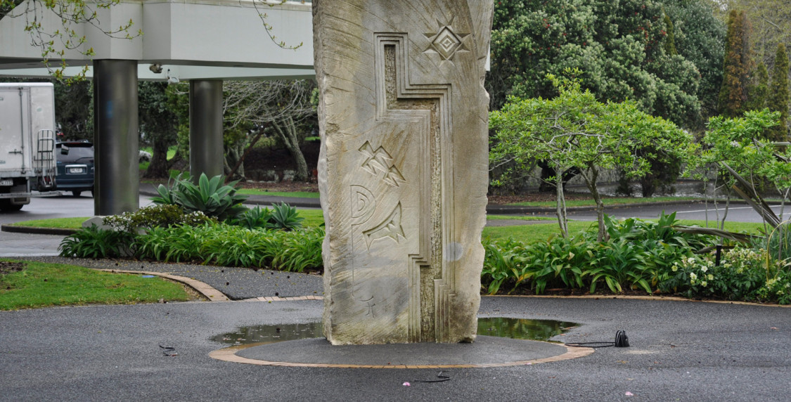 Facilities Maintenance AUT Statue Installation Manukau Aspec Construction